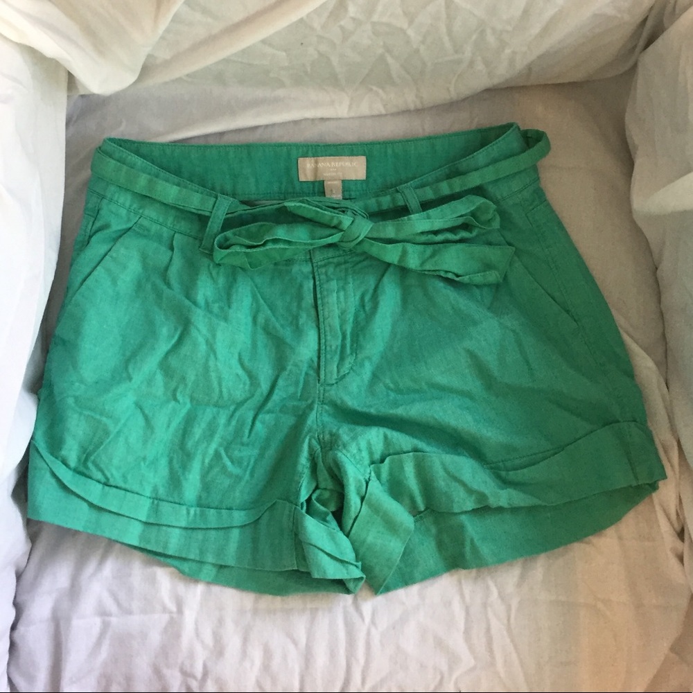Banana Republic Emerald Green Paper Bag Shorts
